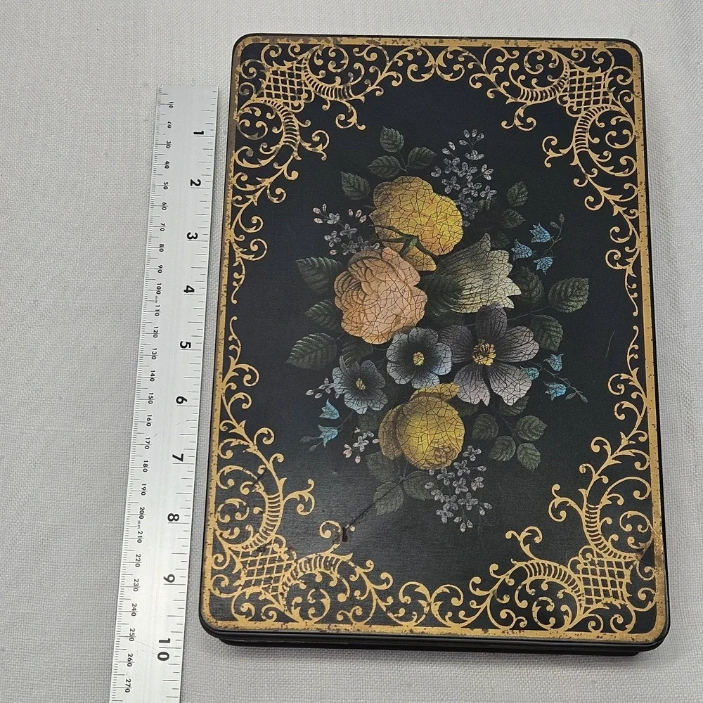 VTG Collectible Tin Box Confections Candy Barringer Wallis and Manners Flowers‎